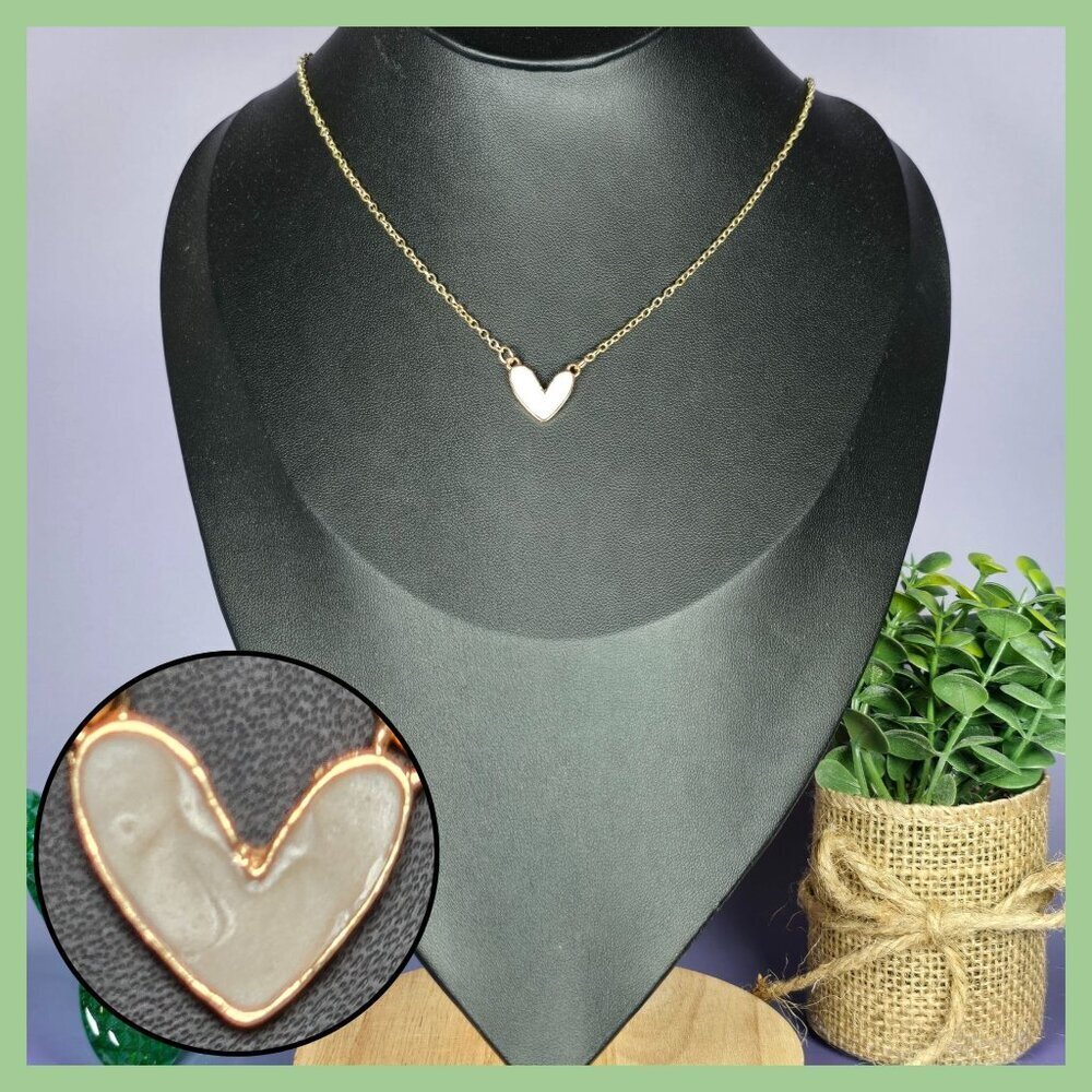 Simulated Mother-of-Pearl Heart Pendant Necklace (NWOT)